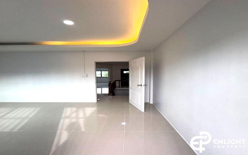 Pattaya Rung Ruang – For Sale at 2.99 Million THB