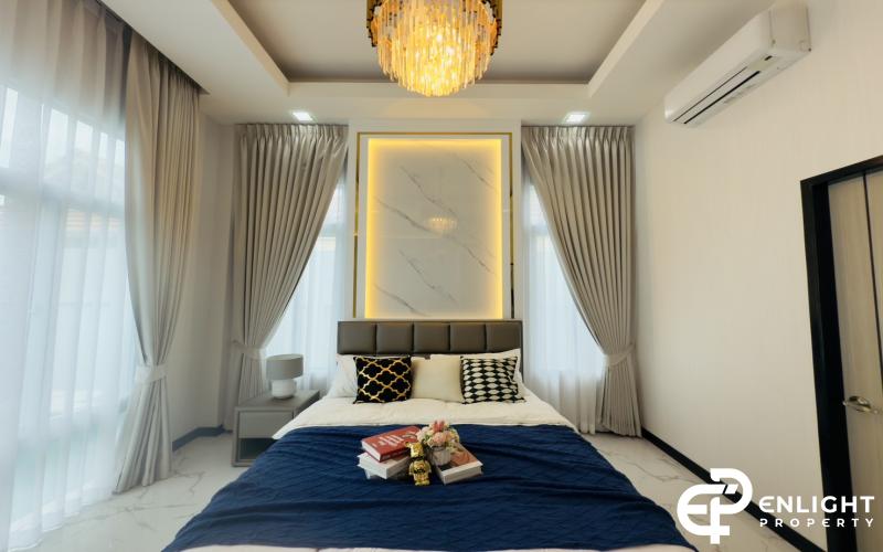 Corner House for Sale – Siam Country Club Soi