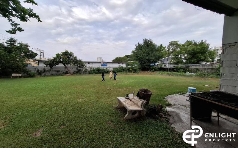 Land for Sale Near Jomtien Beach – Ideal for Pool Villa Development
