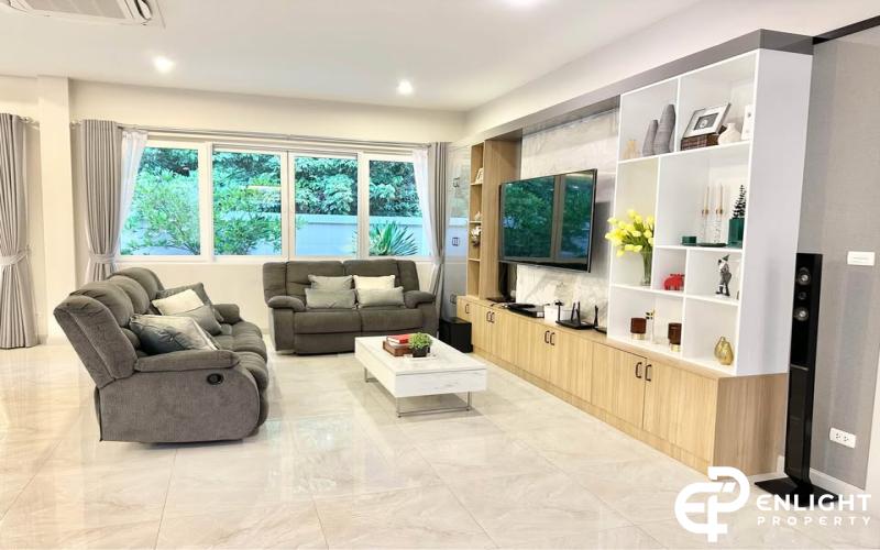 Single-Story House for Rent or Sale