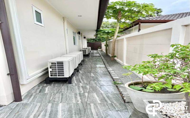 Single-Story House for Rent or Sale