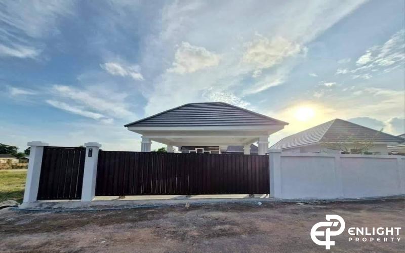 New Single House for Sale or Rent – Soi Tung Klom Tal Man 20