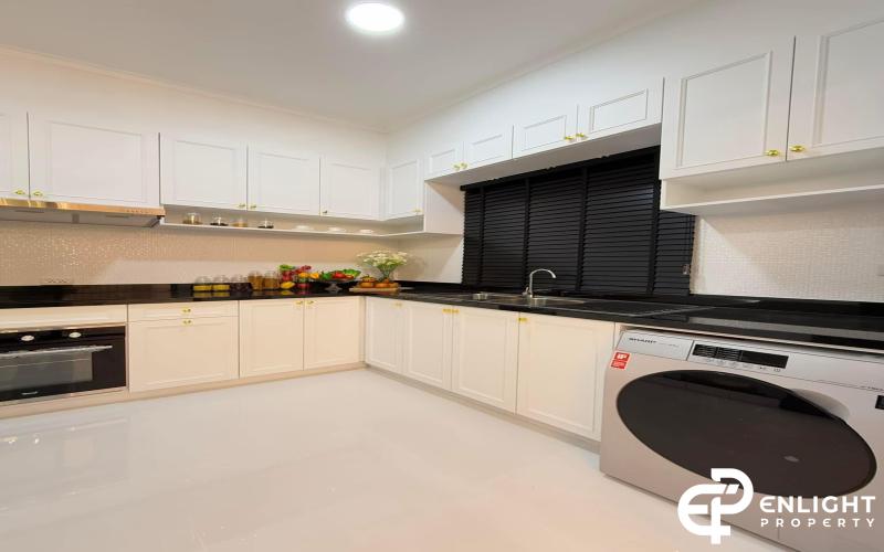 Single-Story House for Sale – Ready to Move In