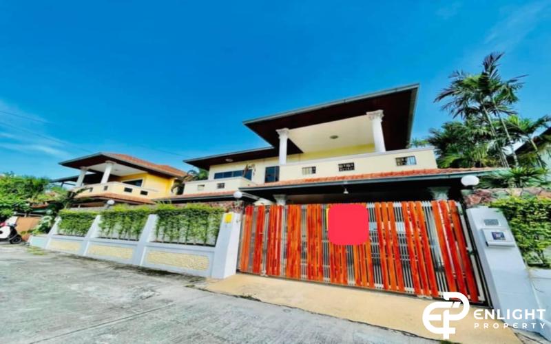 Eakmongkol Village - For Sale