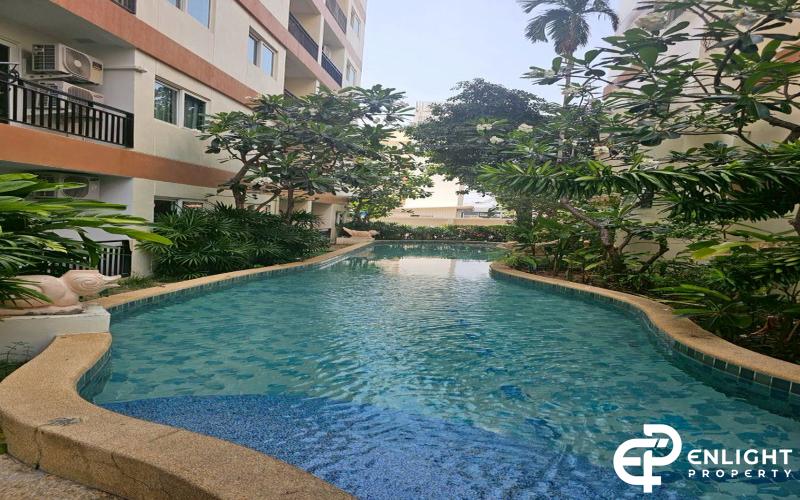 Park Lane Jomtien Resort - Condo For Sale