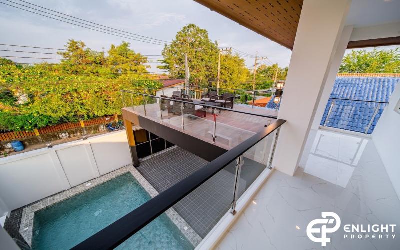 Chaiyapruek 2 / Luxury 2-Storey Pool Villa near Jomtien Beach