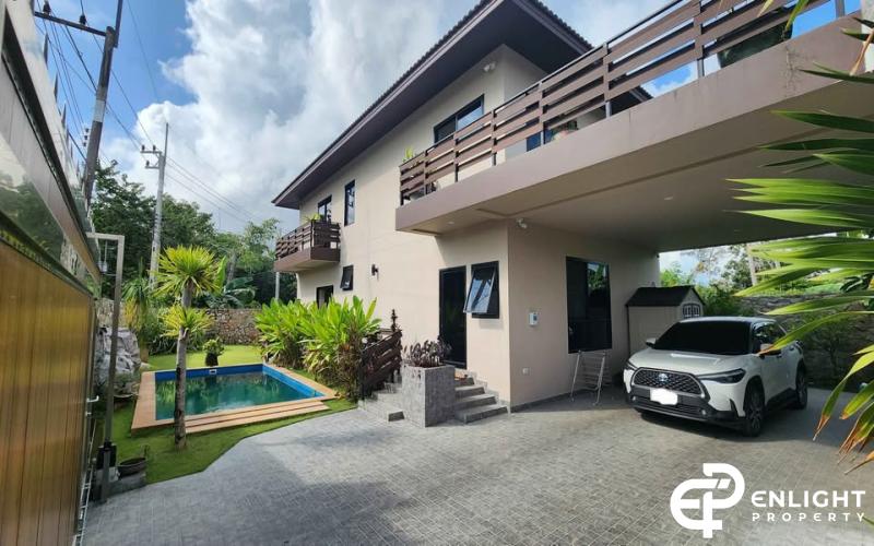 Modern European-Style Pool Villa Silver Lake