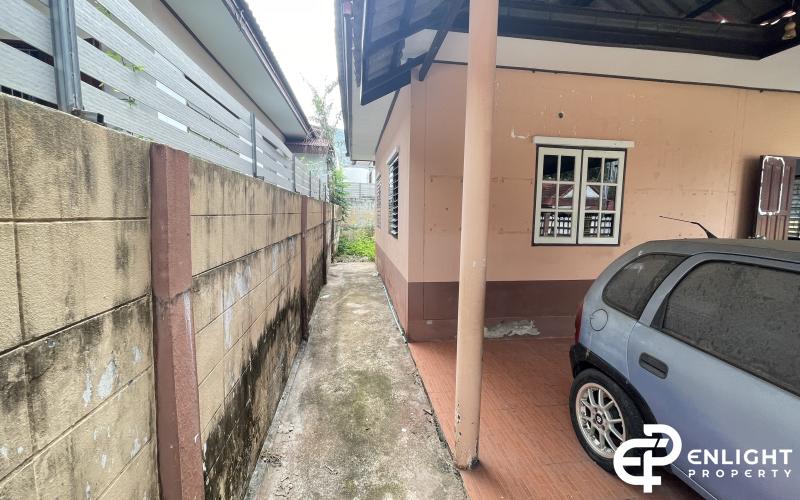 Old House for Sale – Great for Renovation in a Prime Location