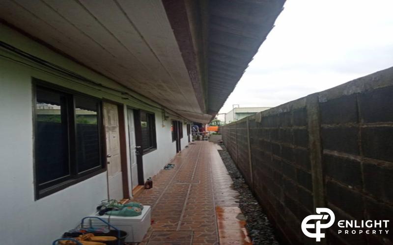 House with Rental Rooms for Sale in Prime Location