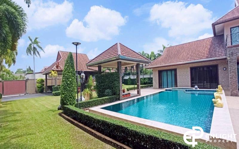 Large Private Villa in Pattaya City, Huay Yai Road