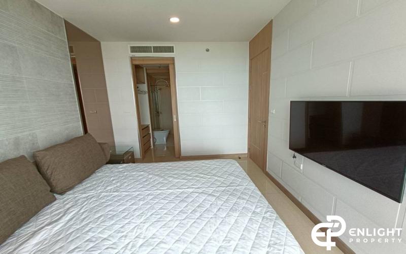 Riviera Wongamat Condominium