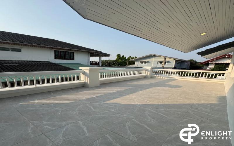 2-Storey Detached House for Sale – Near Krating Lai Beach