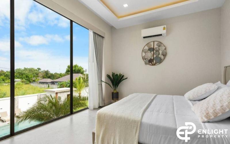 Luxury Modern Style Pool Villa for sale in Pattaya, ready to move in.