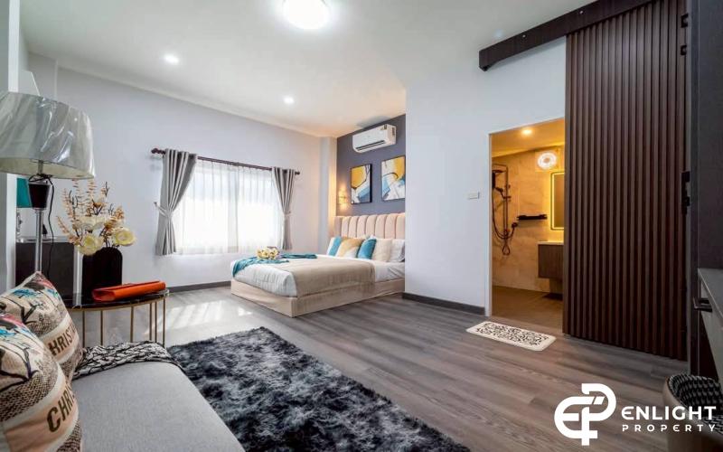 Pattaya Hill Village 2 — Well-maintained house in central location