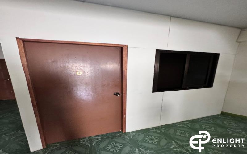 Commercial Building for SALE   JUST 35 MLB‼️