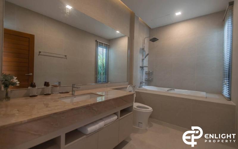 House for sale in Pattaya, beautiful house, at the cover, reduce the force to 9.8 million baht