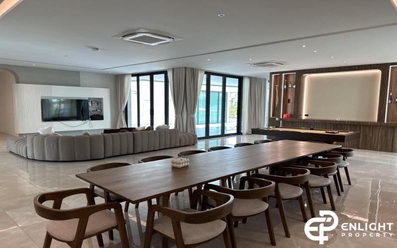 Mountain View | Luxury Pool Villa