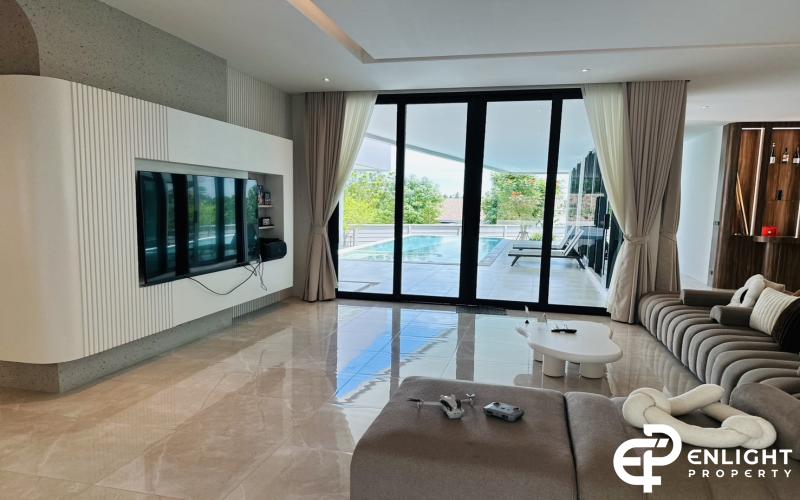 Mountain View | Luxury Pool Villa