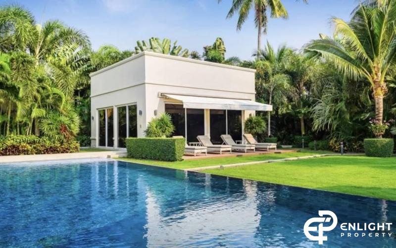 Jomtien Pool Villa  Asking Price: 55,000,000 THB