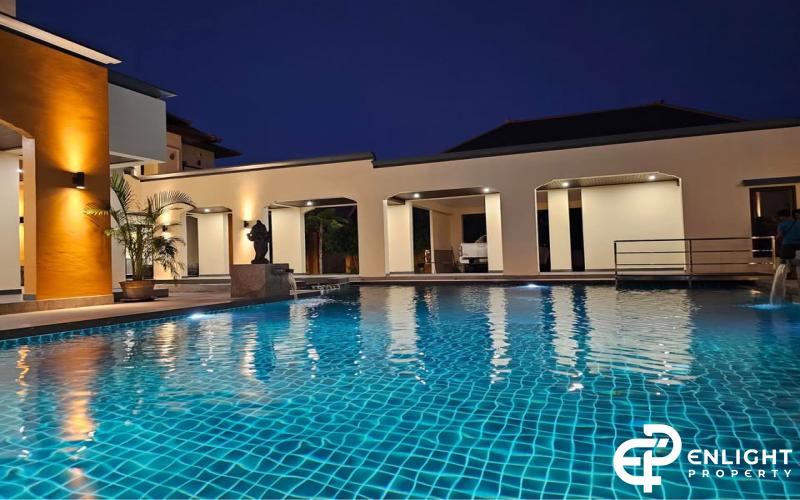 Phutara Pool Villa