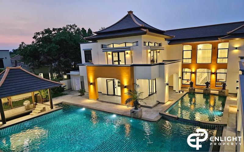 Phutara Pool Villa