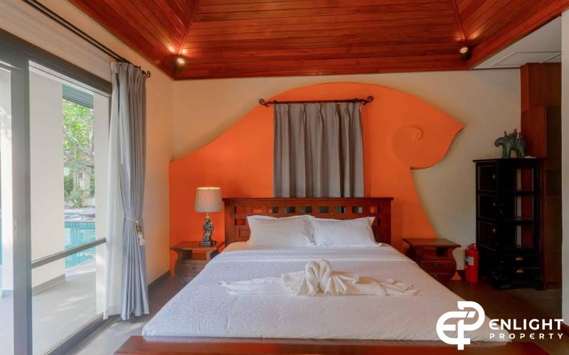 For Rent and Sale Thai-Style Pool Villa in East Pattaya
