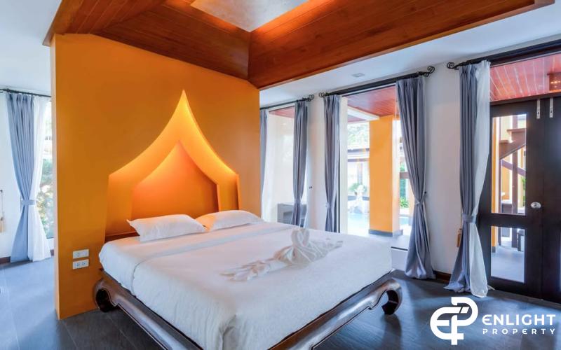 For Rent and Sale Thai-Style Pool Villa in East Pattaya