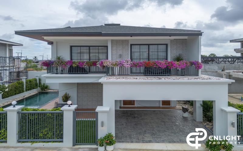 Exclusive Luxury Pool Villa – Pattaya