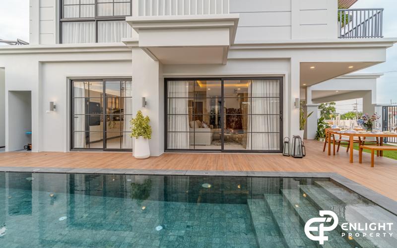 Exclusive Luxury Pool Villa – Pattaya