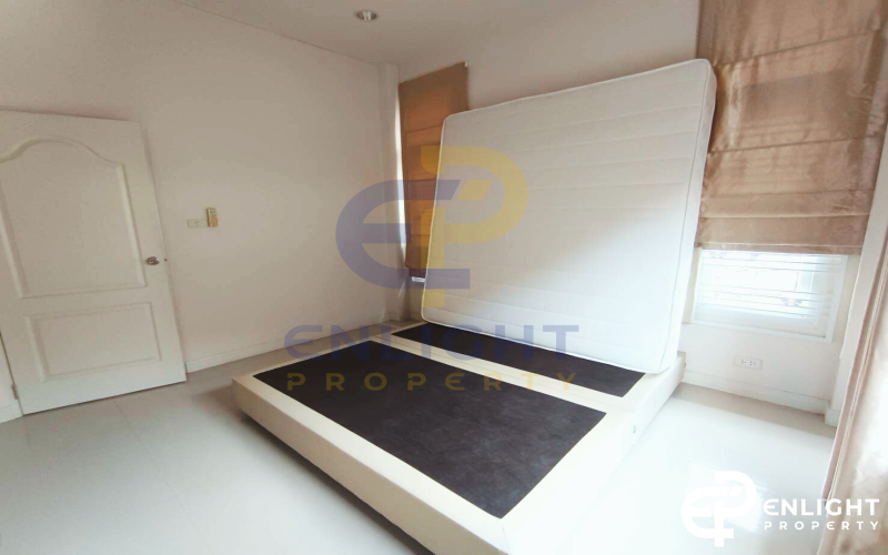 Single House in East Pattaya (Krating Lai)