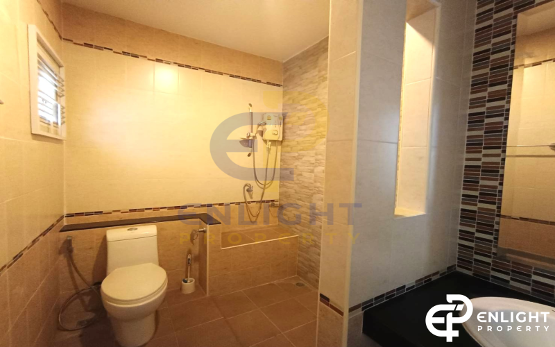 Single House in East Pattaya (Krating Lai)