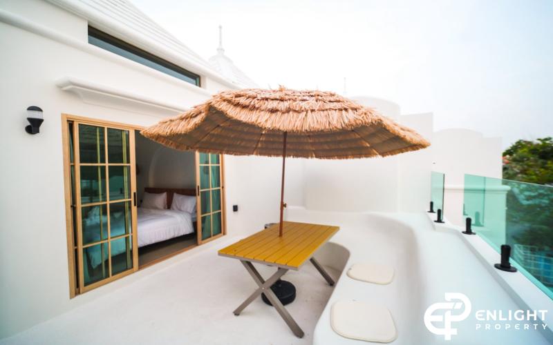 Beachside House for Rent in Wongamat