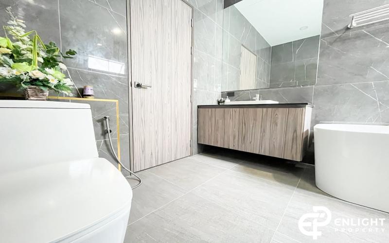 Jin Village Land and House – Luxury House with Private Swimming Pool