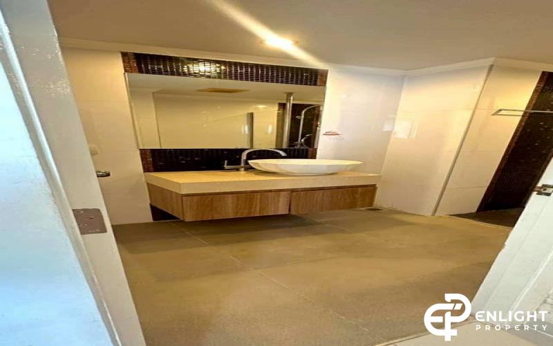 Amazon Residence Condo Pattaya