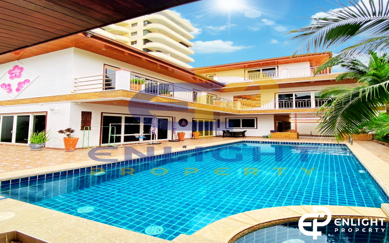 Luxury Pool Villa for Rent – Na Jomtien