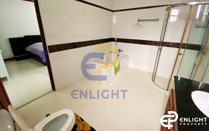 Luxury Pool Villa for Rent – Na Jomtien