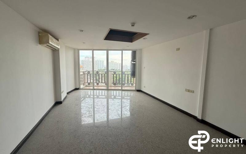 Exclusive Sale – Royal Hill Duplex