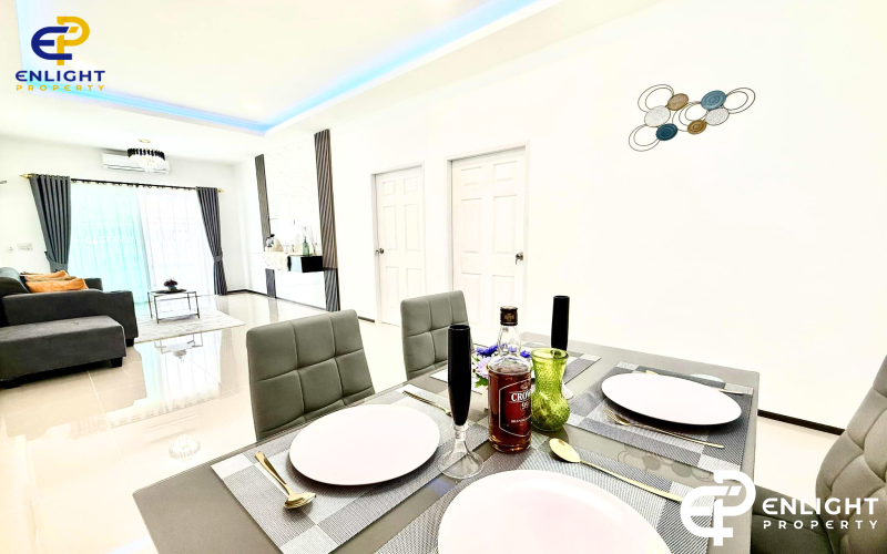 - บ้านในโครงการห่างสุขุมวิทเพียง 500 เมตร -