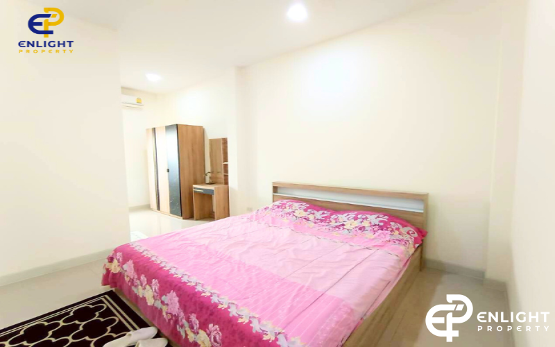 - บ้านในโครงการพื้นที่ขนาด 800 ตารางเมตร ราคาสุดคุ้ม -