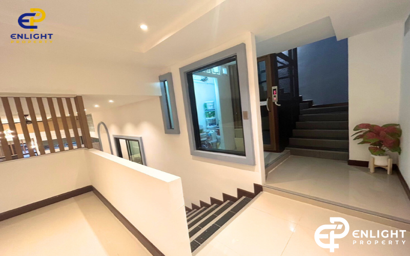 - ให้เช่ากิจการห้องพักให้เช่ารายวัน- รายเดือน ทำเลทอง -