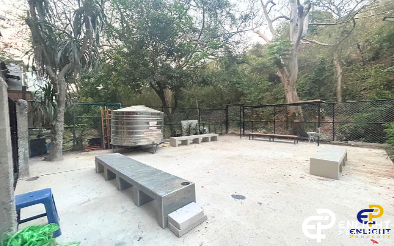 - ให้เช่ากิจการห้องพักให้เช่ารายวัน- รายเดือน ทำเลทอง -