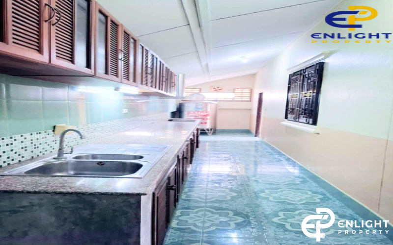 - บ้านเช่าใกล้โรงเรียนนานาชาติรีเจ้น เลี้ยงสัตว์ได้ -