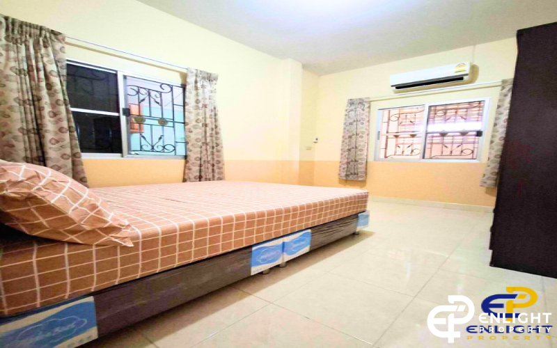 - บ้านเช่าใกล้โรงเรียนนานาชาติรีเจ้น เลี้ยงสัตว์ได้ -