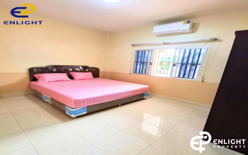 - บ้านเช่าใกล้โรงเรียนนานาชาติรีเจ้น เลี้ยงสัตว์ได้ -