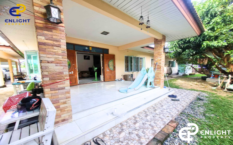 - อพาร์ทเม้นขายใกล้โรงเรียนนานาชาติ แถมบ้านฟรี 1 หลัง -