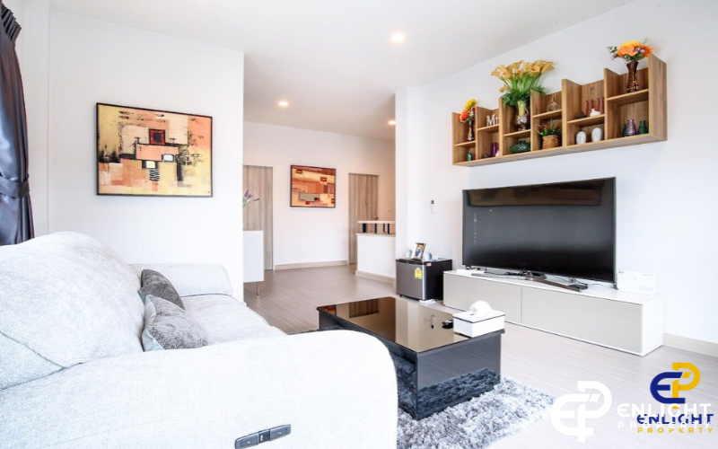 - บ้านขายในโครงการห่างโรงเรียนนานาชาติฟินิกซ์เพียง 4 นาที -