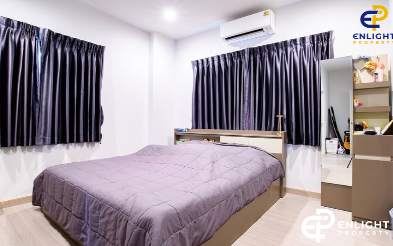 - บ้านขายในโครงการห่างโรงเรียนนานาชาติฟินิกซ์เพียง 4 นาที -