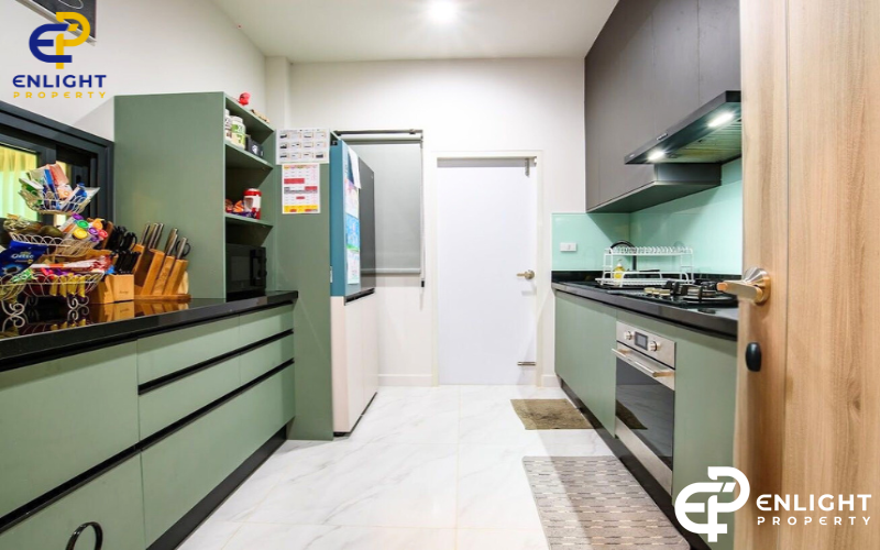 - บ้านขายในโครงการห่างโรงเรียนนานาชาติฟินิกซ์เพียง 4 นาที -