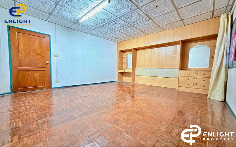 - บ้านสายรีโนเวทห่างทะเลจอมเทียนเพียง 5 นาที -