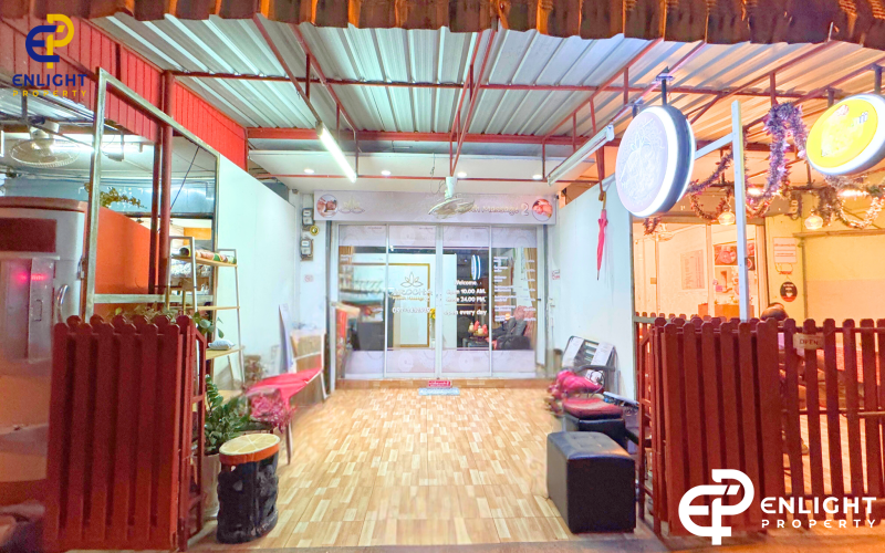 - ร้านนวดทำเลดีห่างชายหาดพัทยาไม่ถึง 1 กิโลเมตร -